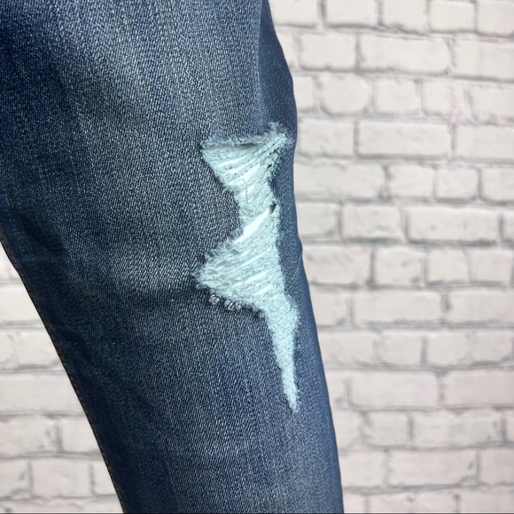 Express Distressed Mid-Rise Jeans - Picture 2 of 8